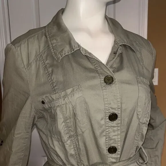 Reitmans Light jacket/Size 15 - Picture 3 of 11